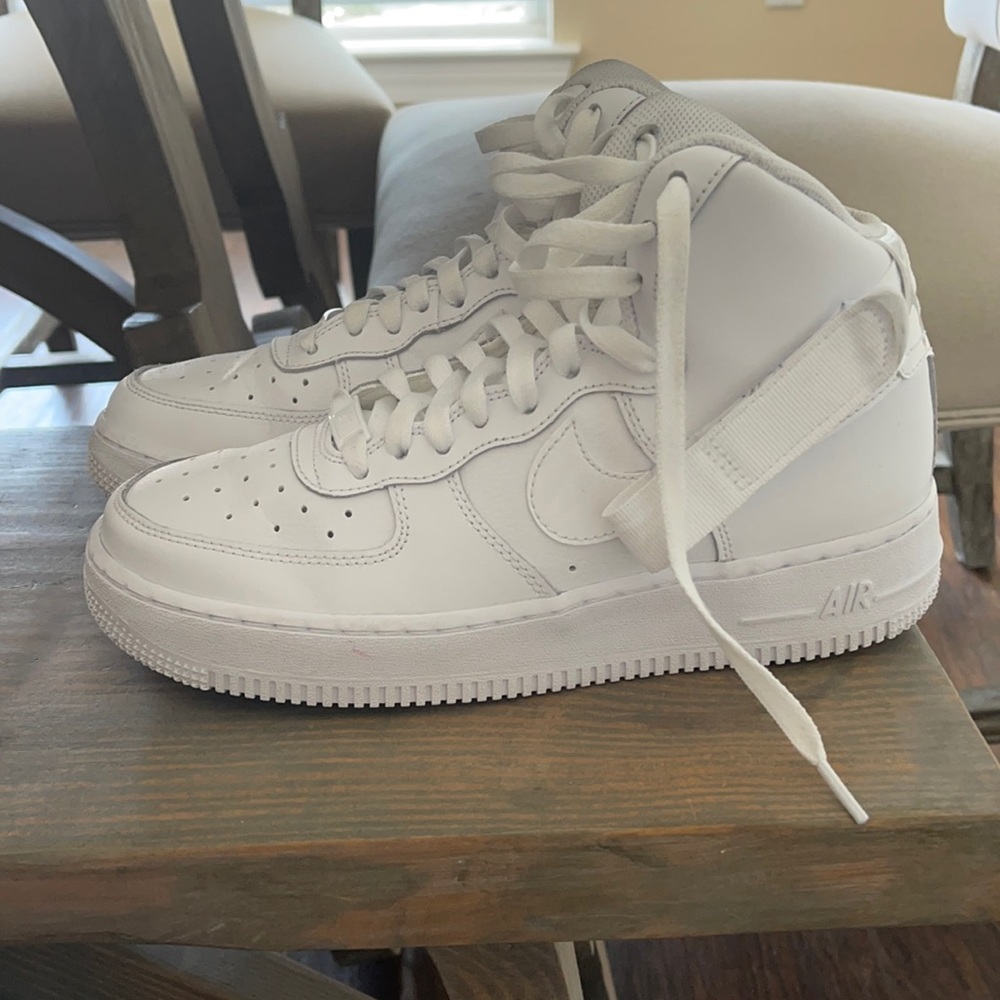 Nike Air Force ones size 6.5